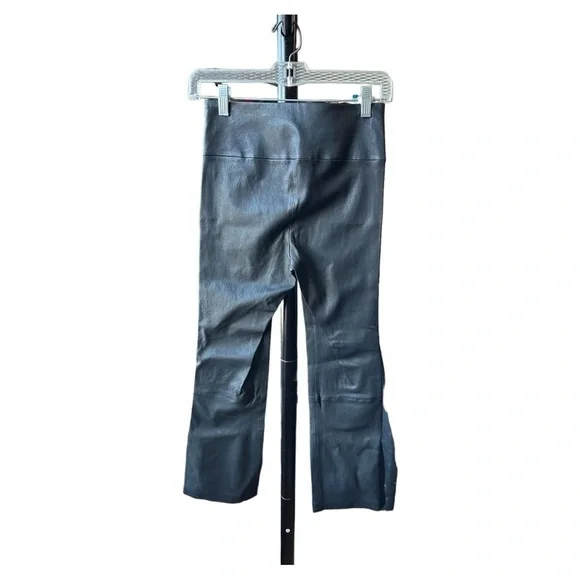 NWOT Theory Leather Pants Yoke Urban Crop Flare in Black